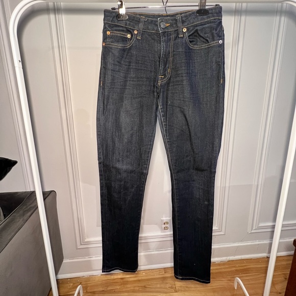 VERY DARK BLUE JEANS // AMERICAN EAGLE// size 29💙 - Picture 2 of 5